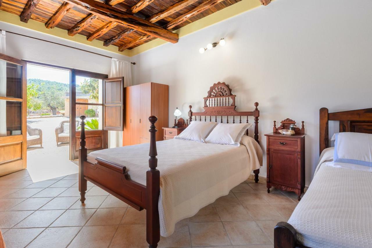 Villa Can Fita Puig D'en Valls ภายนอก รูปภาพ