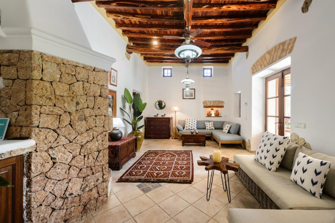 Villa Can Fita Puig D'en Valls ภายนอก รูปภาพ